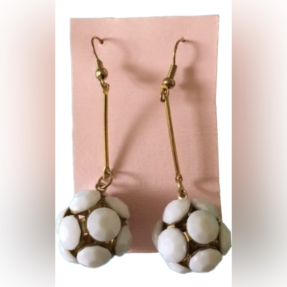 🛑SOLD🛑 White Earrings